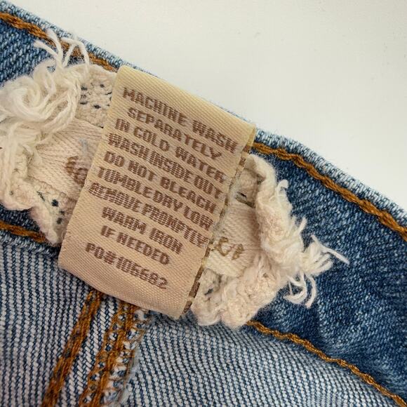 Altar’d State | Women's Distressed Skinny Jeans size 26/3 | Mid Rise Medium wash - Picture 3 of 4